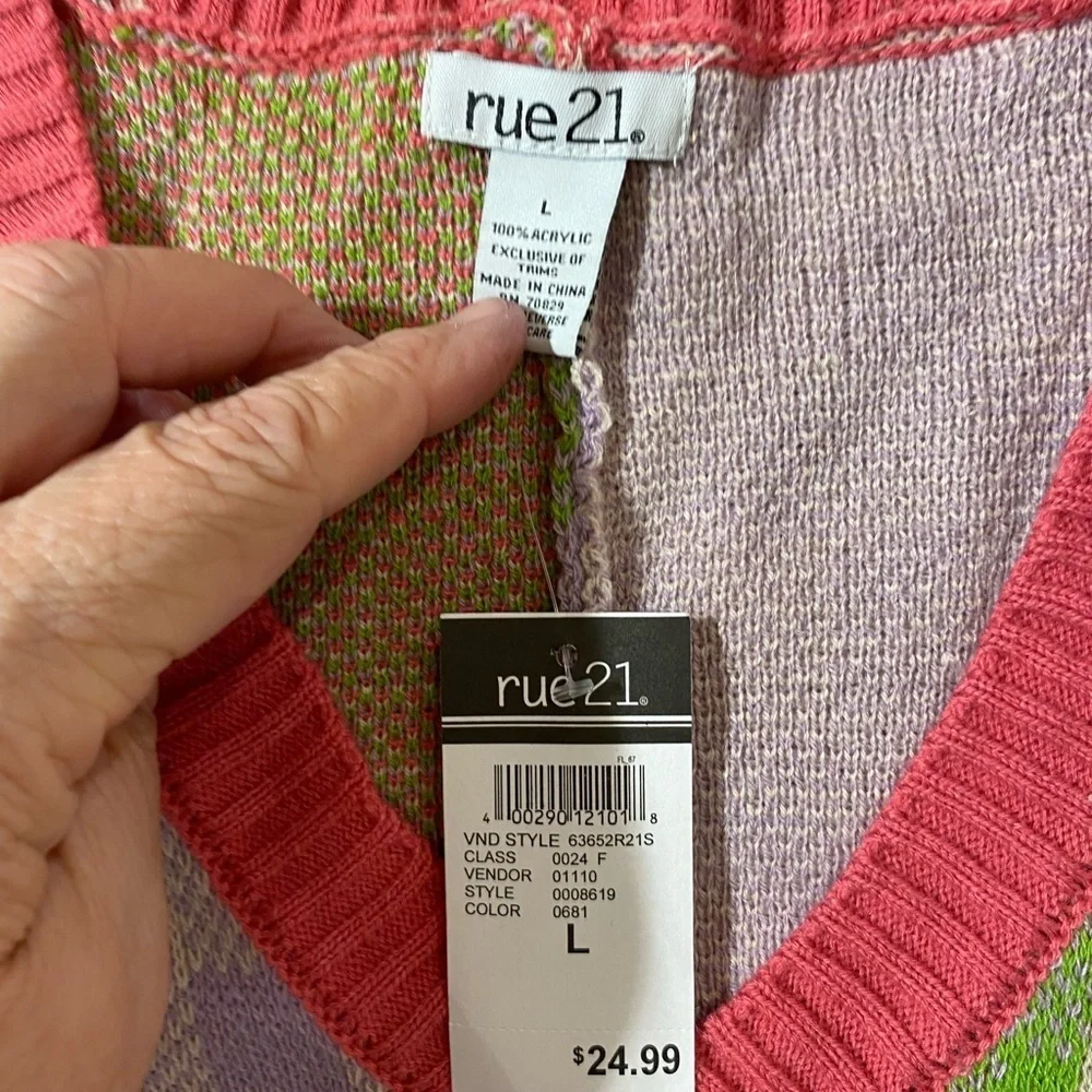Rue 21 Sleeveless Sweater Vest Large (CM) - Picture 7 of 14